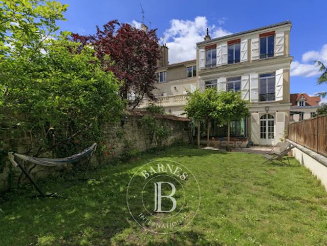 Maison vente à Nanterre, Courbevoie