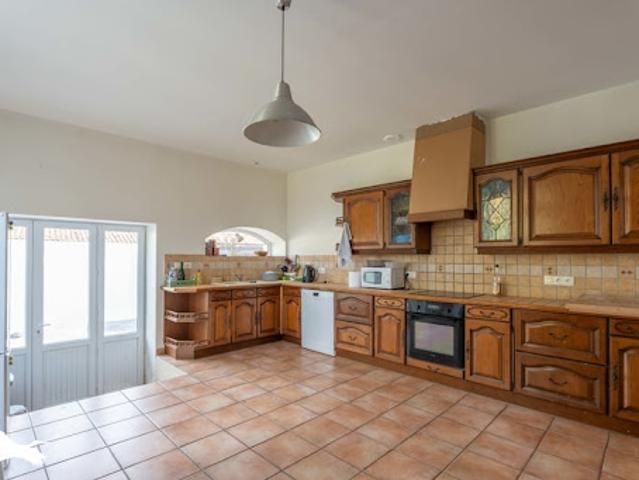 Maison vente à Angoulême, Chalais