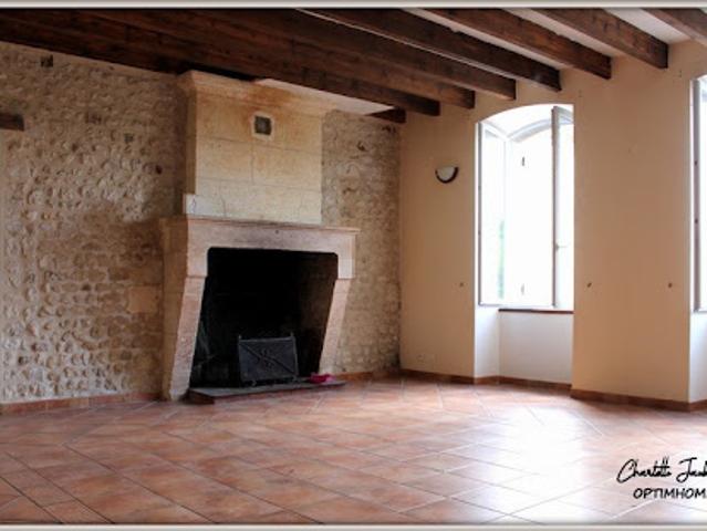 Maison vente à Angoulême, Montmoreau-saint-cybard