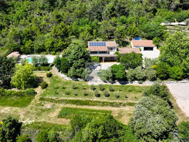 Maison vente à Aix-en-Provence, Vauvenargues