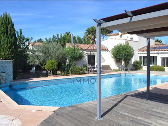 Maison vente à Nîmes, Aigues-mortes