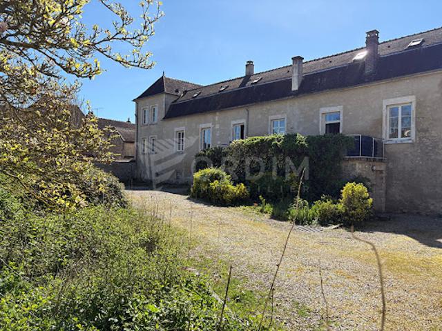 Maison vente à Auxerre, Chablis