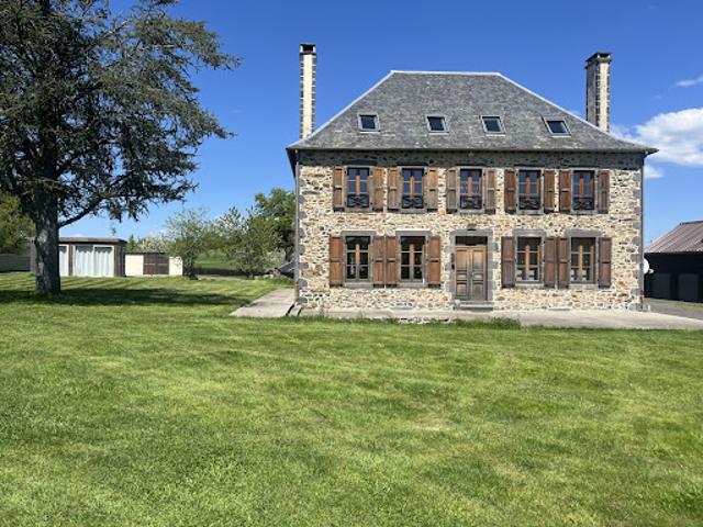 Maison vente à Mauriac, Chalvignac