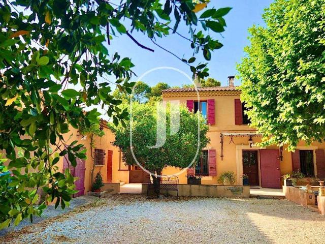 Maison vente à Aix-en-Provence, Cabriès