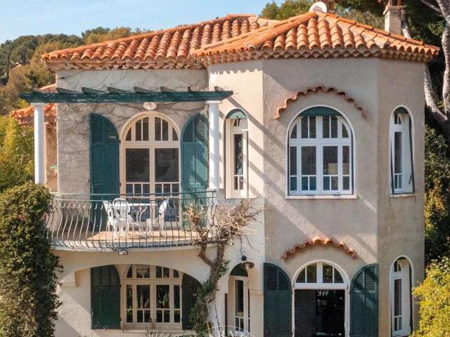 Maison vente à Marseille, Cassis
