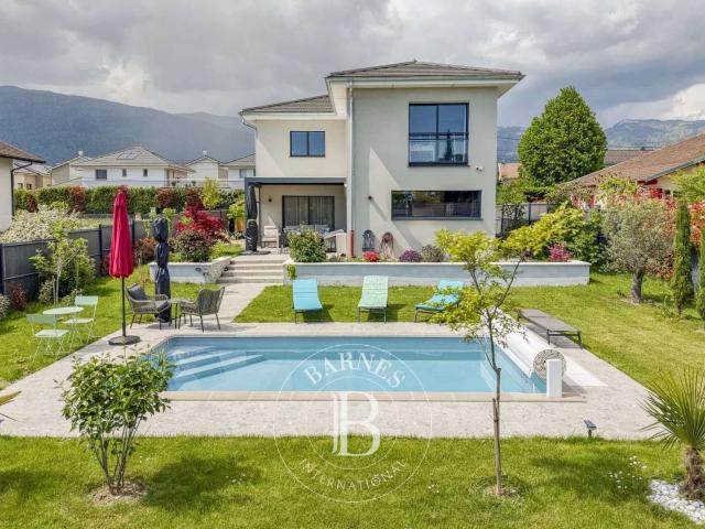 Maison vente à Gex, Cessy