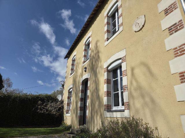 Maison vente à Château-Gontier, Château-gontier