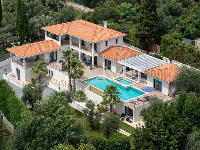 Maison vente à Grasse, Châteauneuf-grasse