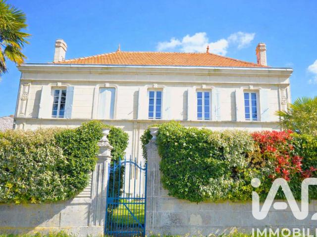 Maison vente à Saintes, Corme-ecluse