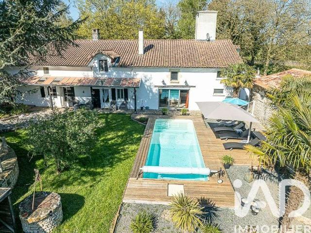 Maison vente à Niort, Coulon