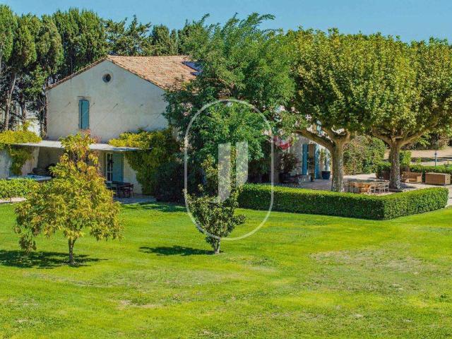 Maison vente à Arles, Eyragues