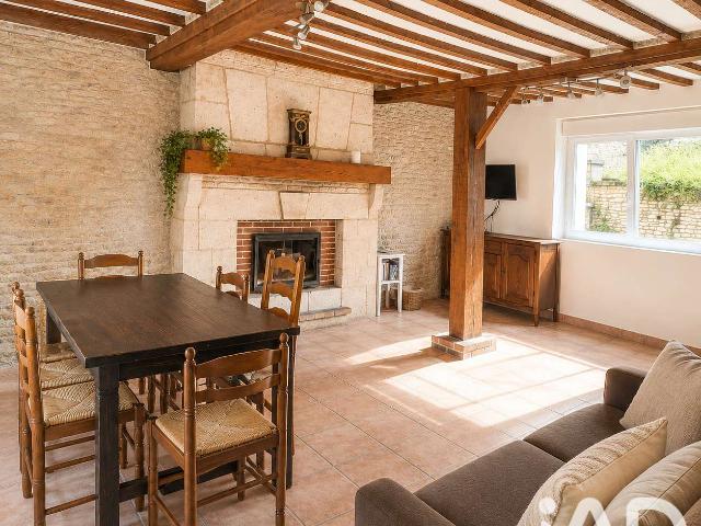 Maison vente à Caen, Jort