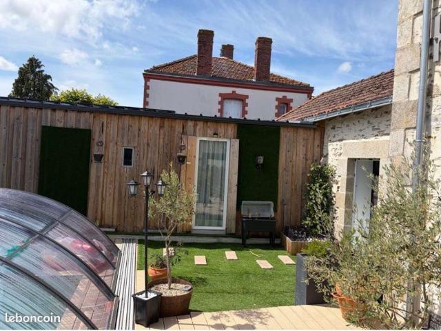 Maison vente à La Roche-sur-Yon, Les Brouzils