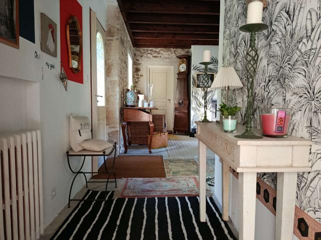 Maison vente à Chantecorps, Les Châteliers