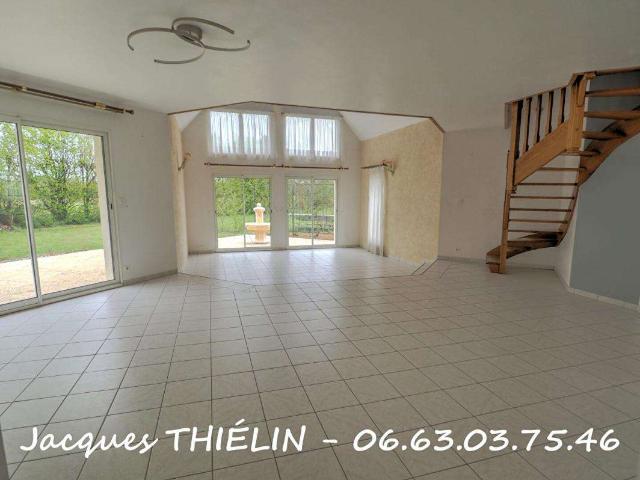 Maison vente à Saumur, Longué-jumelles