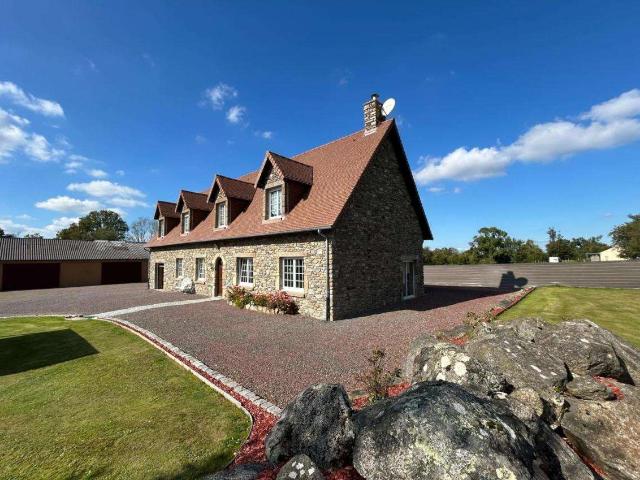 Maison vente à Coutances, Monthuchon