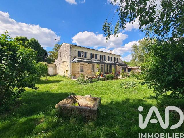 Maison vente à Saintes, Plassay