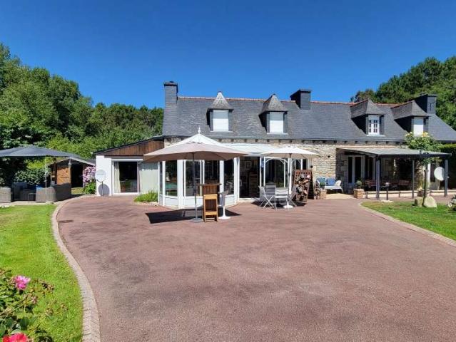 Maison vente à Guingamp, Bretagne