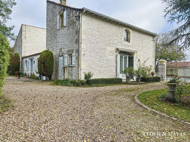 Maison vente à Rochefort