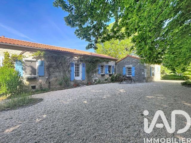 Maison vente à Fontenay-le-Comte, Saint-hilaire-des-loges