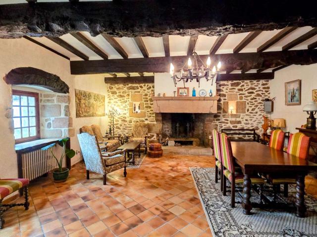 Maison vente à Saint-Méloir-des-Bois, Côtes-d'Armor