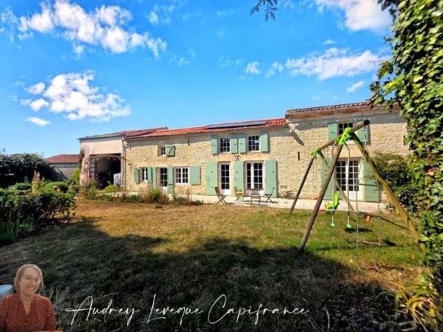 Maison vente à Rochefort, Saint-saturnin-du-bois