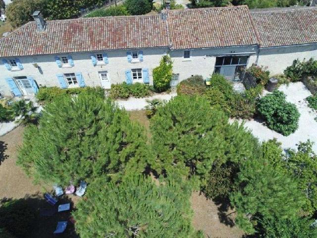 Maison vente à Confolens, Villefagnan
