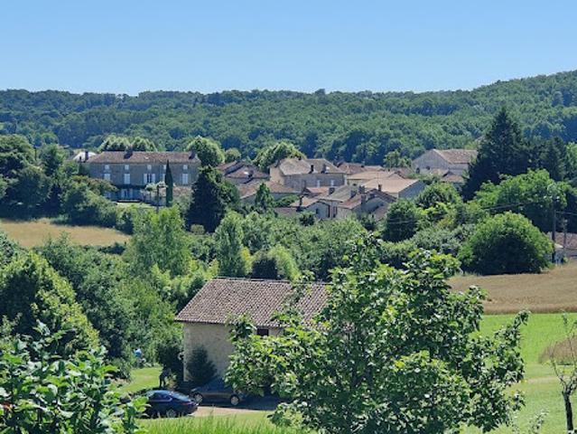 Maison vente à Nontron, Nouvelle-Aquitaine