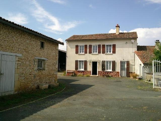 Maison vente à Montmorillon, Champagné-le-sec