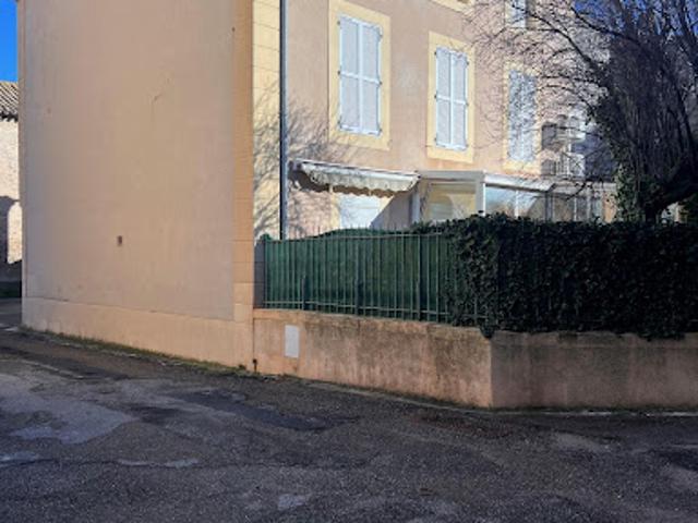 Maison vente à Narbonne, Homps