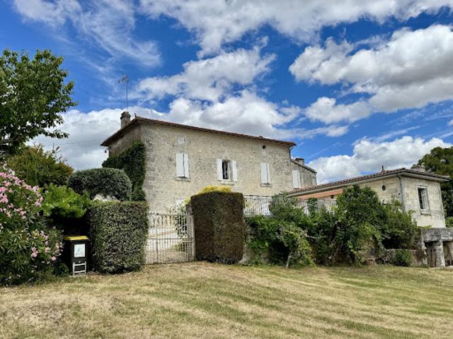 Maison vente à Mouthiers-sur-boëme, Charente