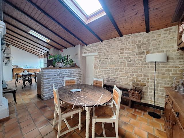Maison vente à Le Bourg, Charron