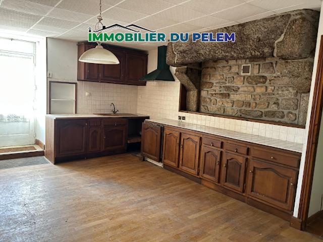 Maison vente à Guingamp, Bretagne