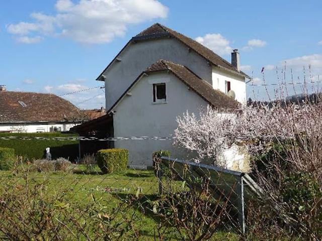 Maison vente à Nontron, La Coquille