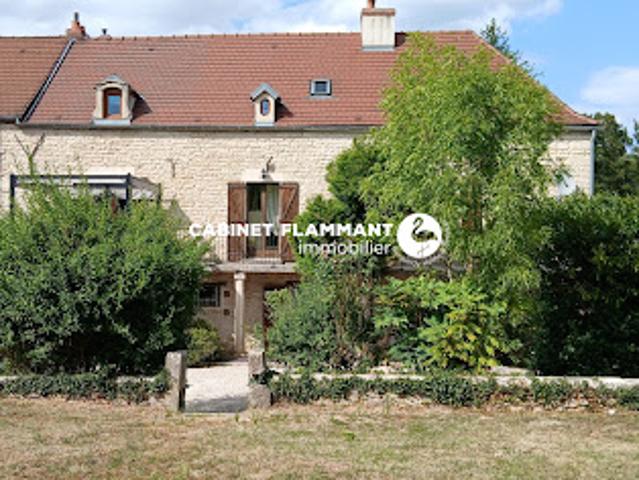 Maison vente à Montbard
