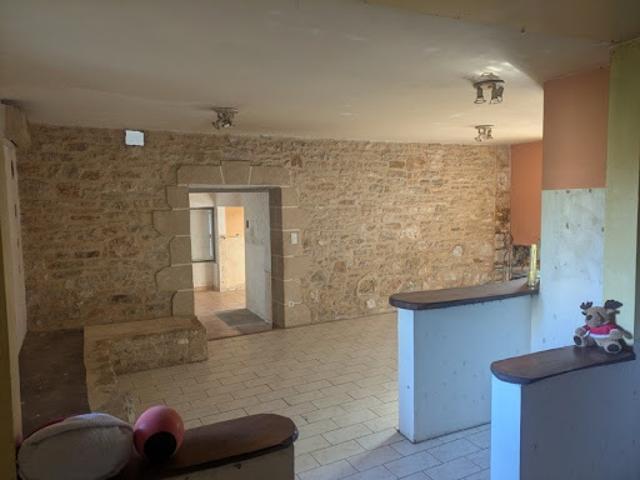Maison vente à Nontron, Coulaures