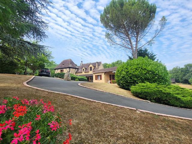 Maison vente à Sarlat-la-Canéda, Les Eyzies-de-tayac-sireuil