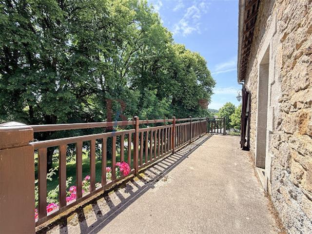 Maison vente à Ussel, Peyrelevade