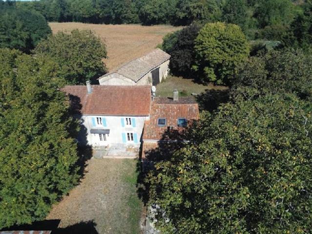Maison vente à Sauzé-Vaussais, Sauzé-entre-Bois