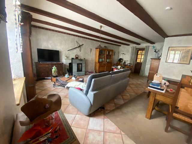 Maison vente à Saint-Flour, Saint-amandin