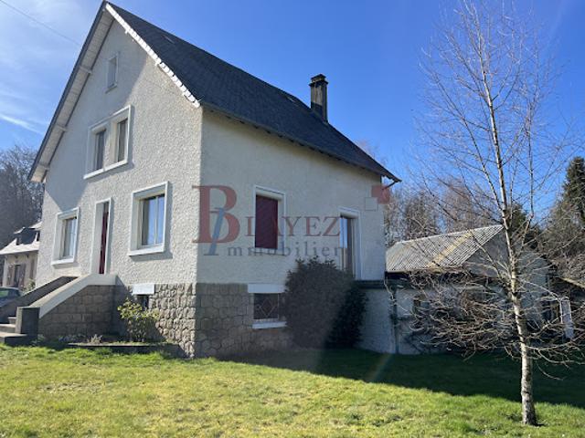 Maison vente à Ussel, Montaignac-saint-hippolyte