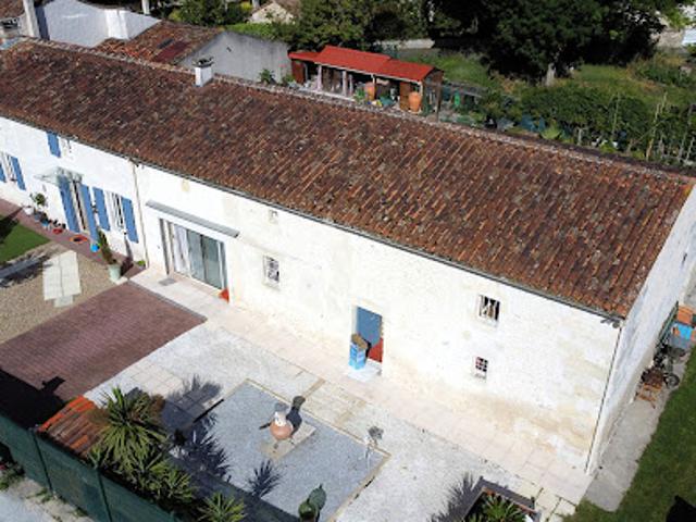 Maison vente à Saintes, Préguillac
