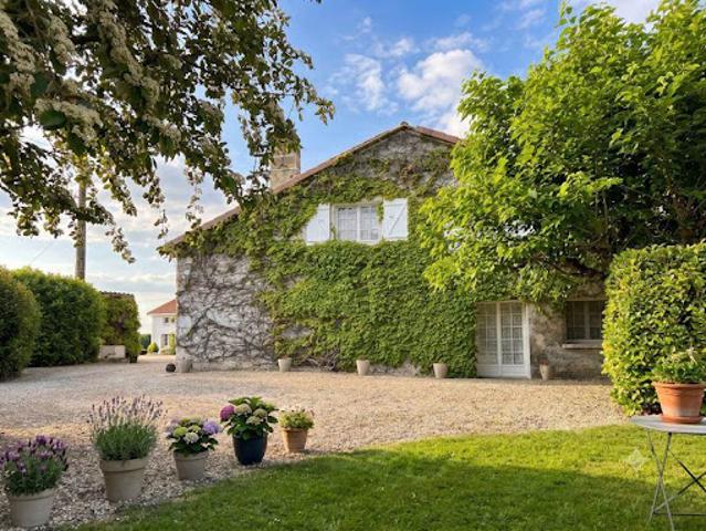 Maison vente à Barbezieux, Barbezieux-Saint-Hilaire