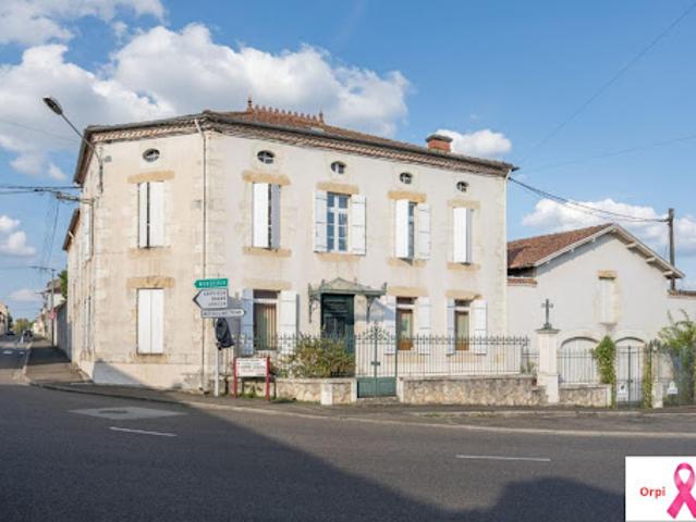 Maison vente à France métropolitaine, Roquefort