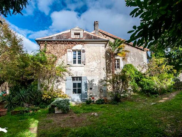 Maison vente à Nontron, Bourdeilles