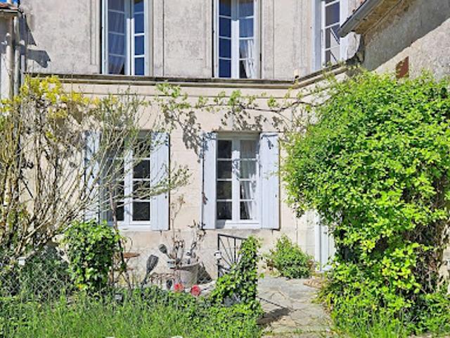 Maison vente à Saintes, Chenac-saint-seurin-d'uzet