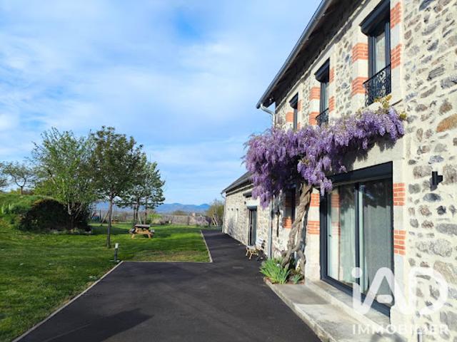 Maison vente à Mauriac, Vebret