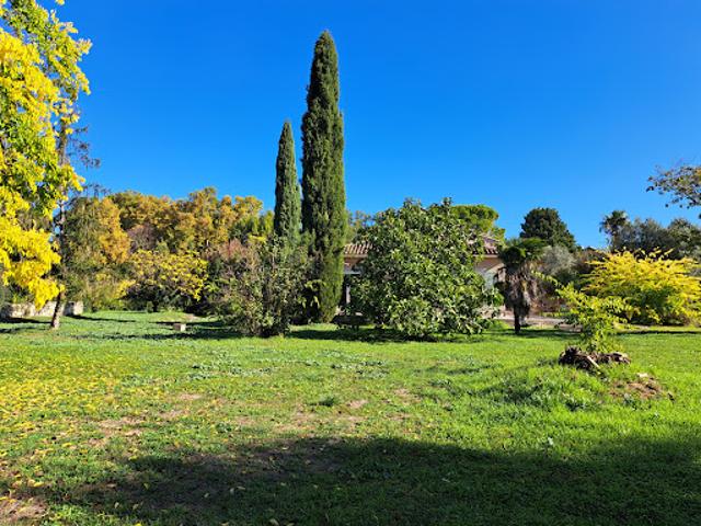 Ferme vente à Carpentras, Pernes-les-fontaines