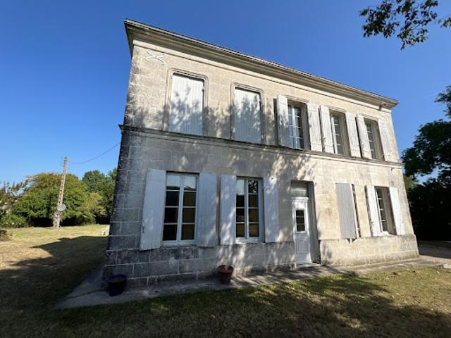 Maison vente à Epargnes, Soulignac