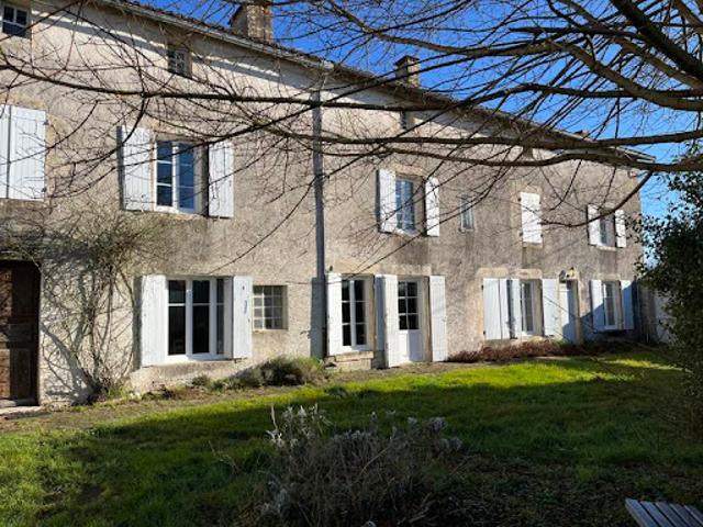 Maison vente à Niort, Saint-léger-de-la-martinière